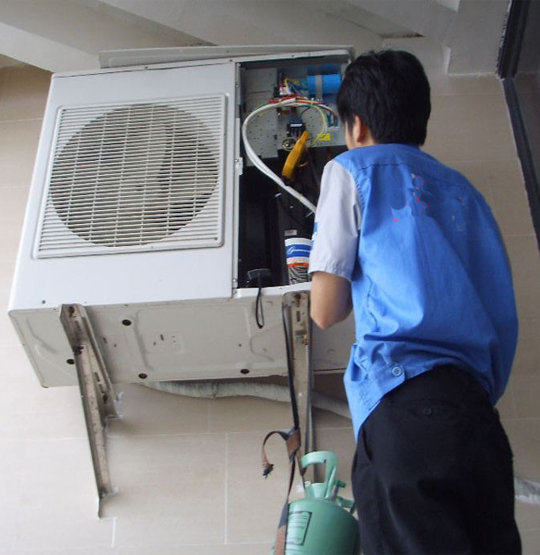 康平空调开机无反应维修